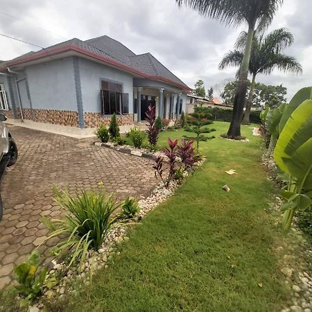 Comfort B&B Kigali Esterno foto