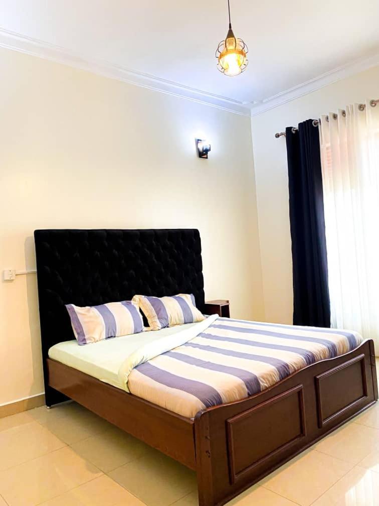 Comfort B&B Kigali Esterno foto