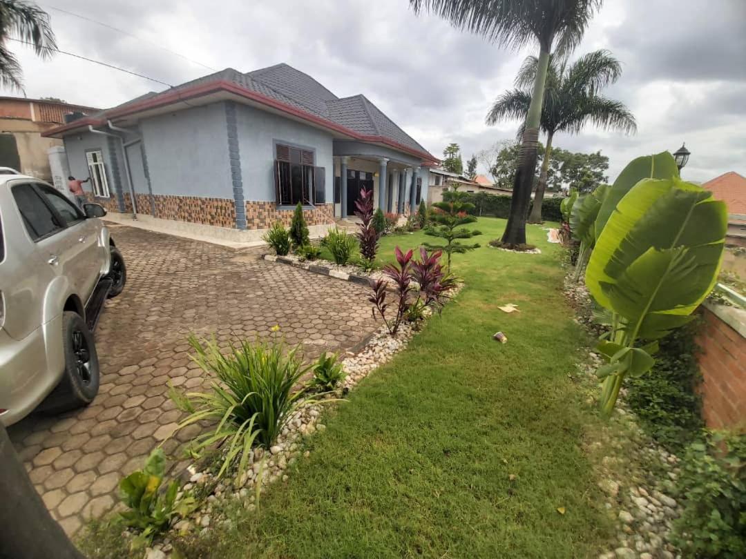Comfort B&B Kigali Esterno foto