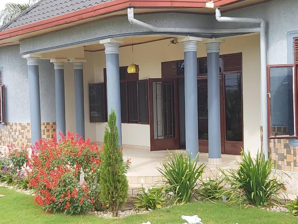 Comfort B&B Kigali Esterno foto